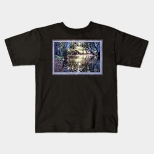 Swans in the morning light. Kids T-Shirt